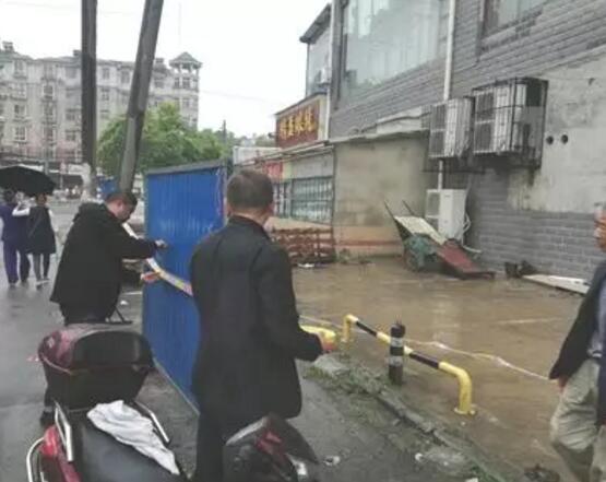 外墻脫落 —— 懸在我們頭頂的劍