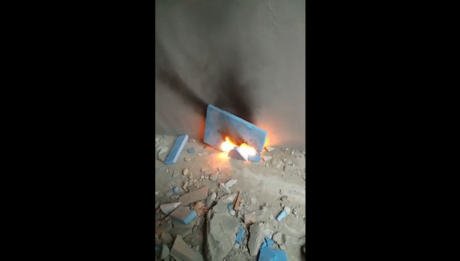 業(yè)主在墻體保溫材料上點(diǎn)了一把火,怎么回事?